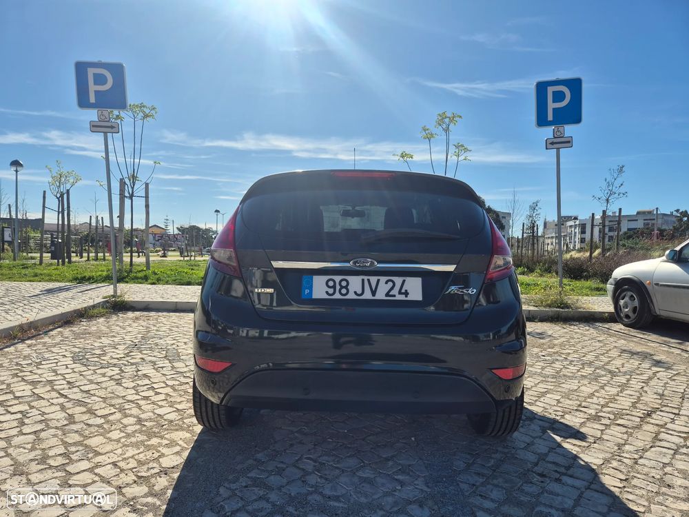Ford Fiesta 1.4 TDCI Titanium - 7