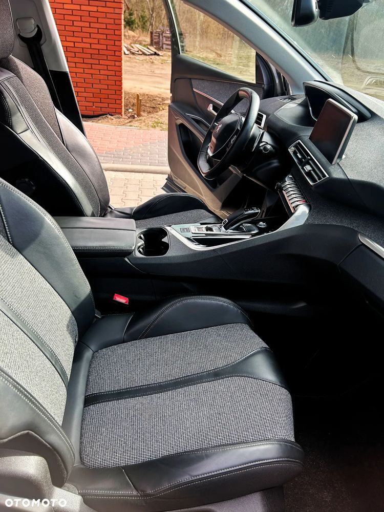 Peugeot 3008 BlueHDi 120 Stop & Start EAT6 Allure - 32