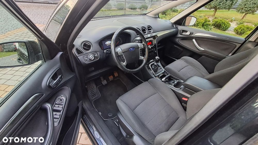 Ford Tourneo Connect - 5