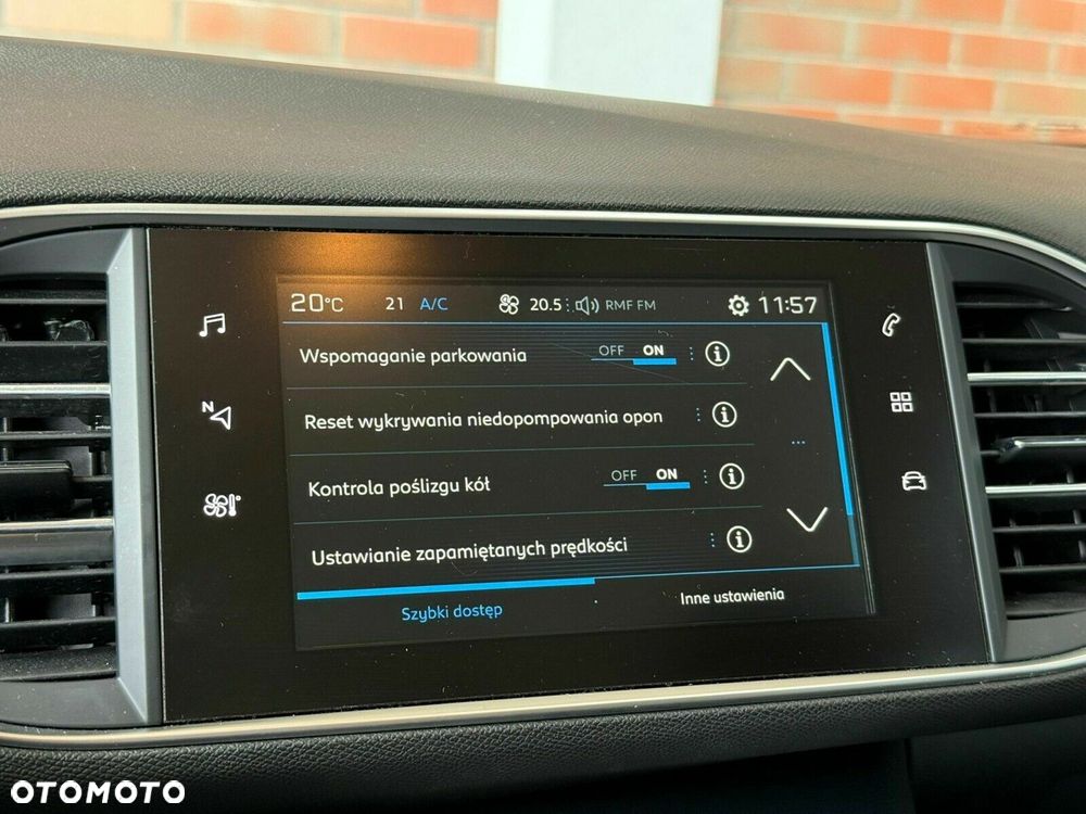 Peugeot 308 - 21