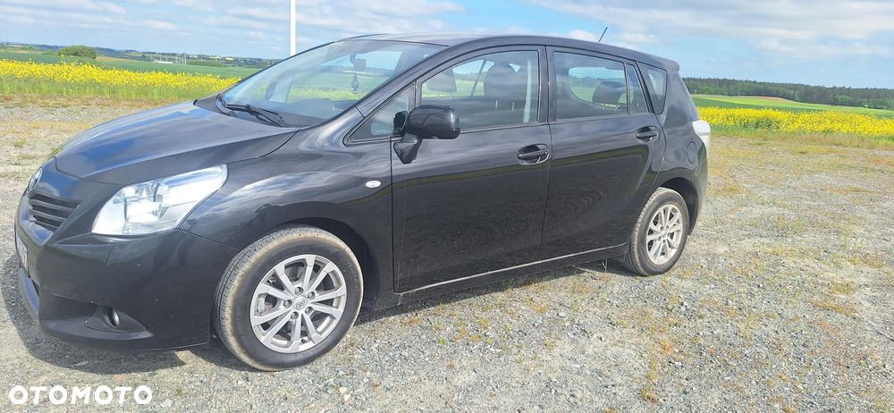 Toyota Verso 2.0 D-4D Premium 7os - 2
