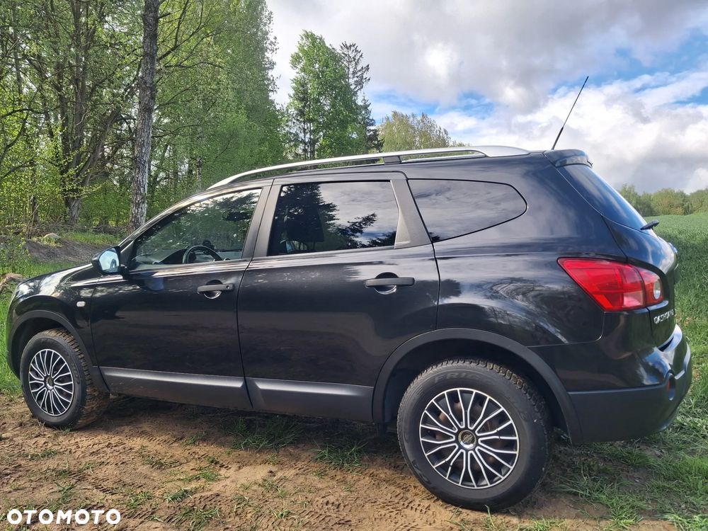 Nissan Qashqai+2 2.0 Visia - 5