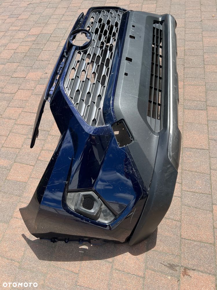 ZDERZAK PRZEDNI TOYOTA RAV4 V BEZ PDC 2018- - 2