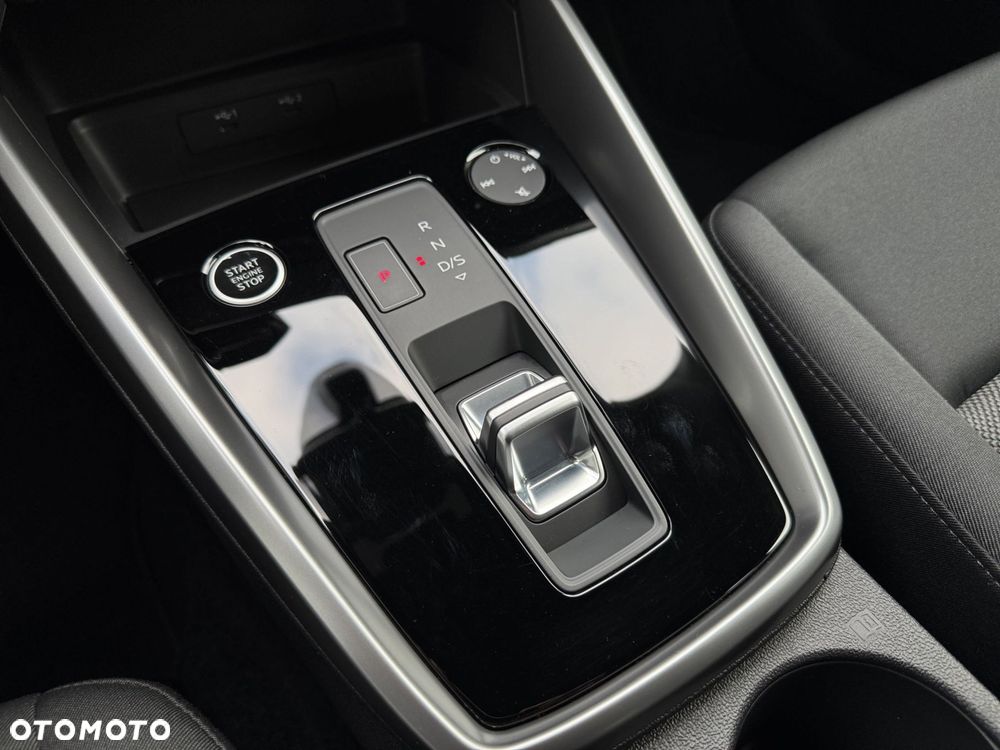 Audi A3 Limousine 35 TFSI mHEV S tronic - 27