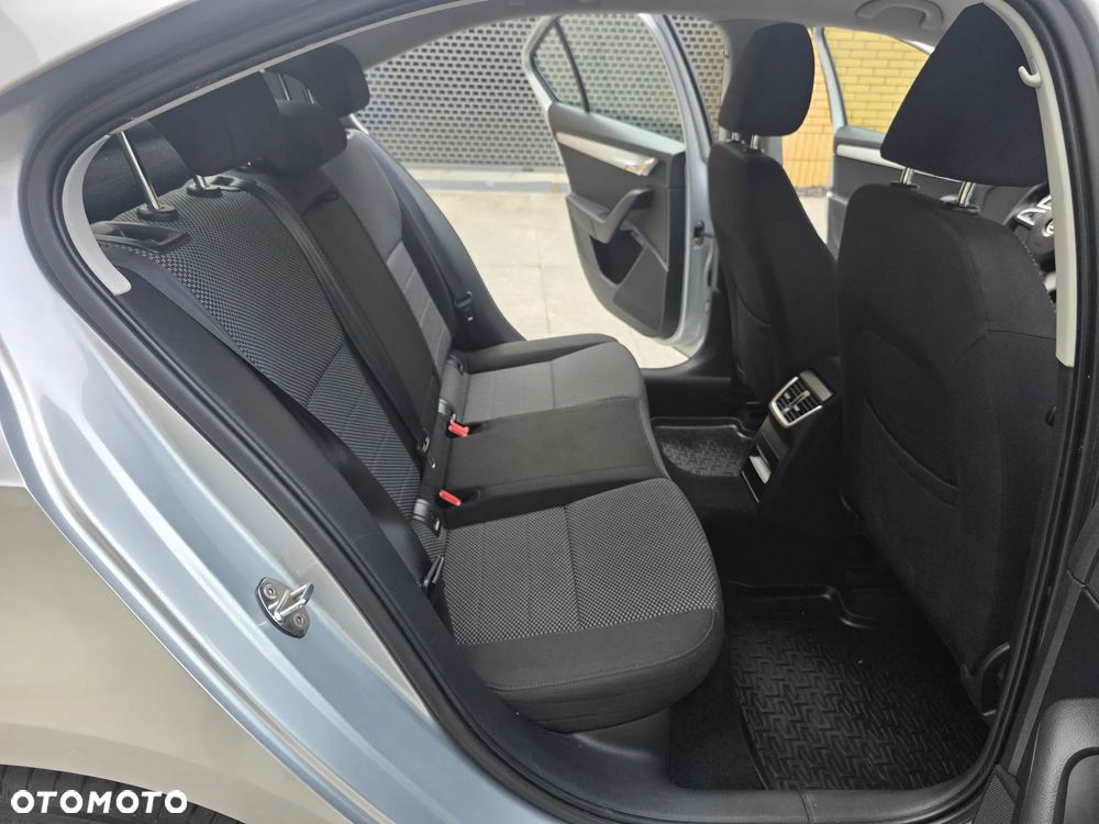 Skoda Octavia 1.4 TSI Edition - 19