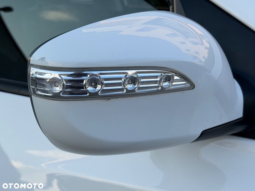 Hyundai ix35 1.6 2WD Fifa World Cup Edition - 21