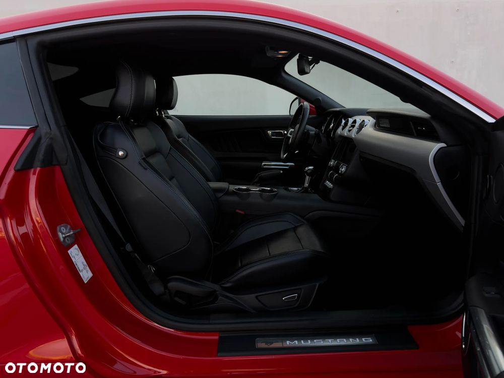 Ford Mustang 2.3 EcoBoost - 24