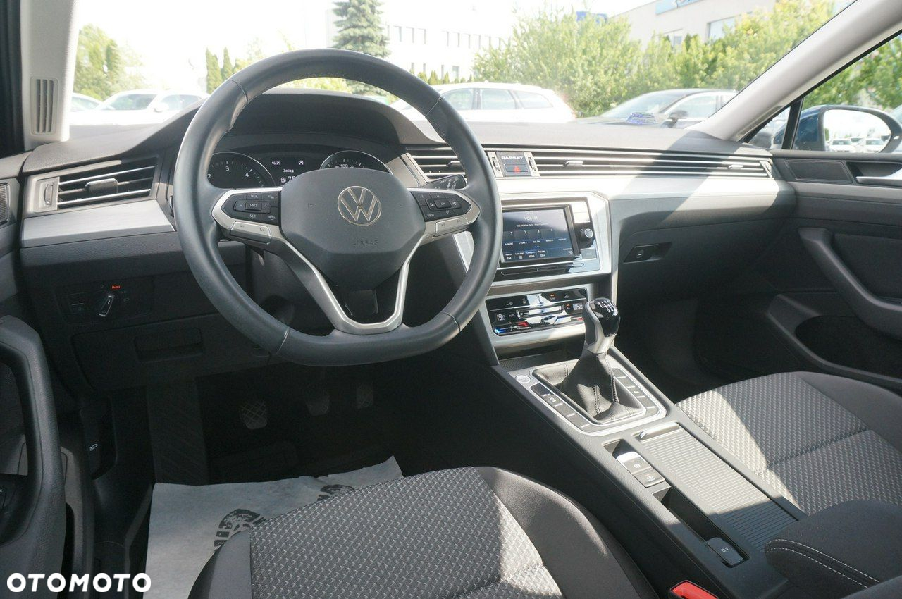 Volkswagen Passat 2.0 TDI EVO Essence - 17