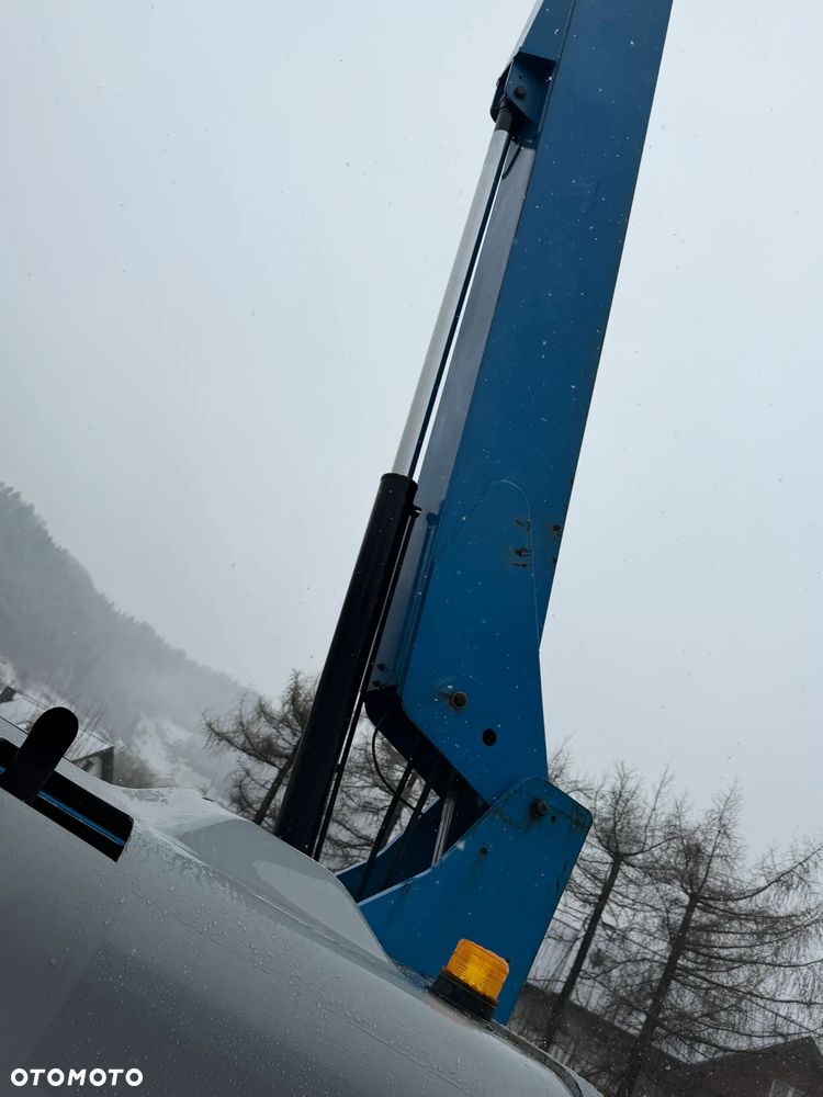 Genie S-45 Zwyżka Podnośnik Teleskopowy terenowy 4x4 wysokość 16 m Silnik DEUTZ. Maszyna jak Nowa z Urzędu Norweskiego Komuny! 2016 rok. Spalinowo- elektryczna Zadbana. Zero luzów wycieków! Okazja! 2 x Sterowanie maszyną góra i dół. Przetwornica gniazdo 220 volt. Poziomowanie oraz obrót kosza! OKAZJA. Aktualna Dekra Do 2027 roku !!! - 35