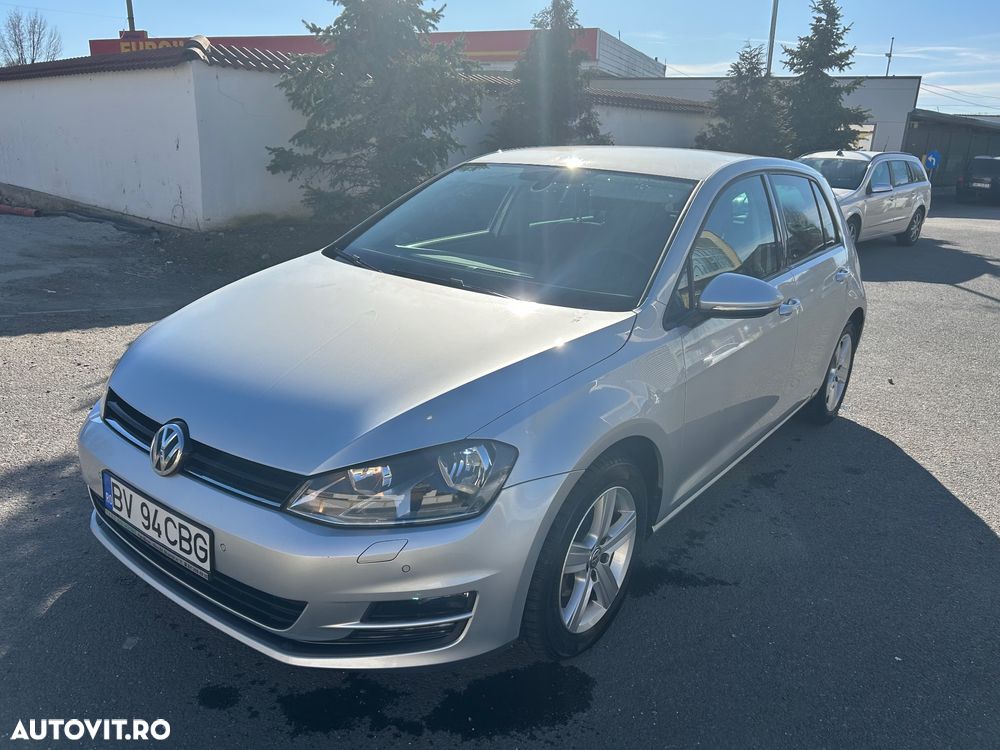 Volkswagen Golf 1.2 TSI BMT Comfortline - 1