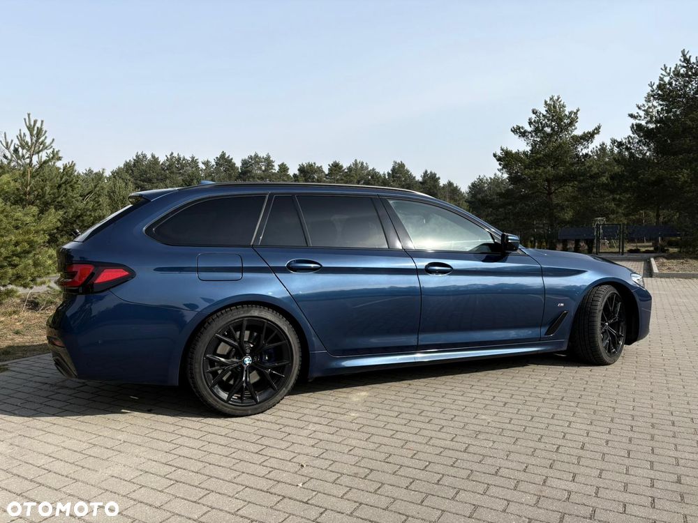 BMW Seria 5 530d xDrive mHEV M Sport sport - 11
