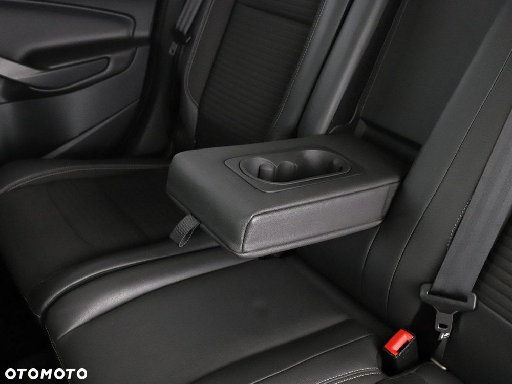 Ford Kuga 1.5 EcoBoost 2x4 Titanium - 34