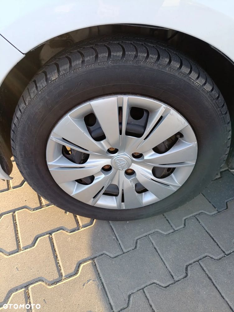 Toyota Yaris 1.0 Active - 6