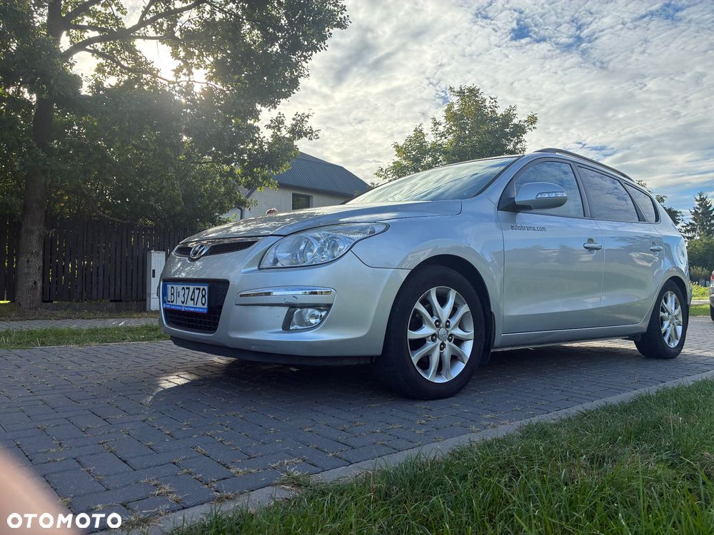 Hyundai i30 2.0 CRDi Premium - 22