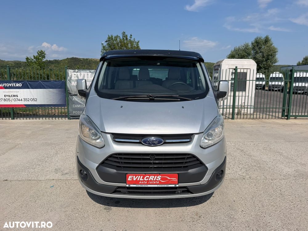 Ford Tourneo Custom - 10