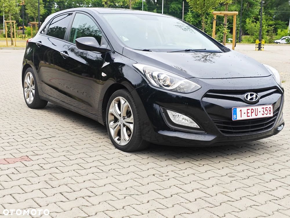 Hyundai i30 1.4 CRDi Premium - 3