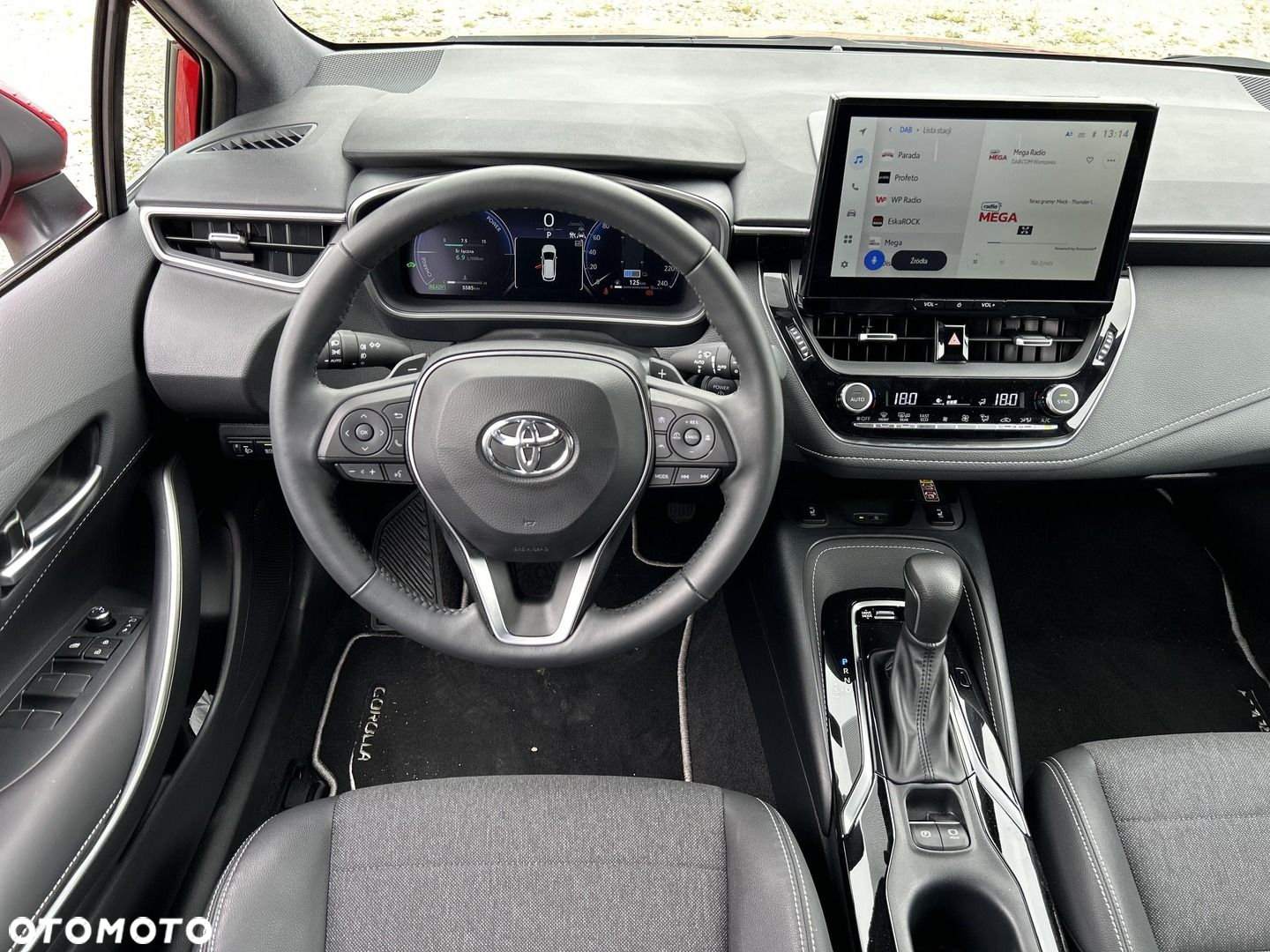 Toyota Corolla - 14
