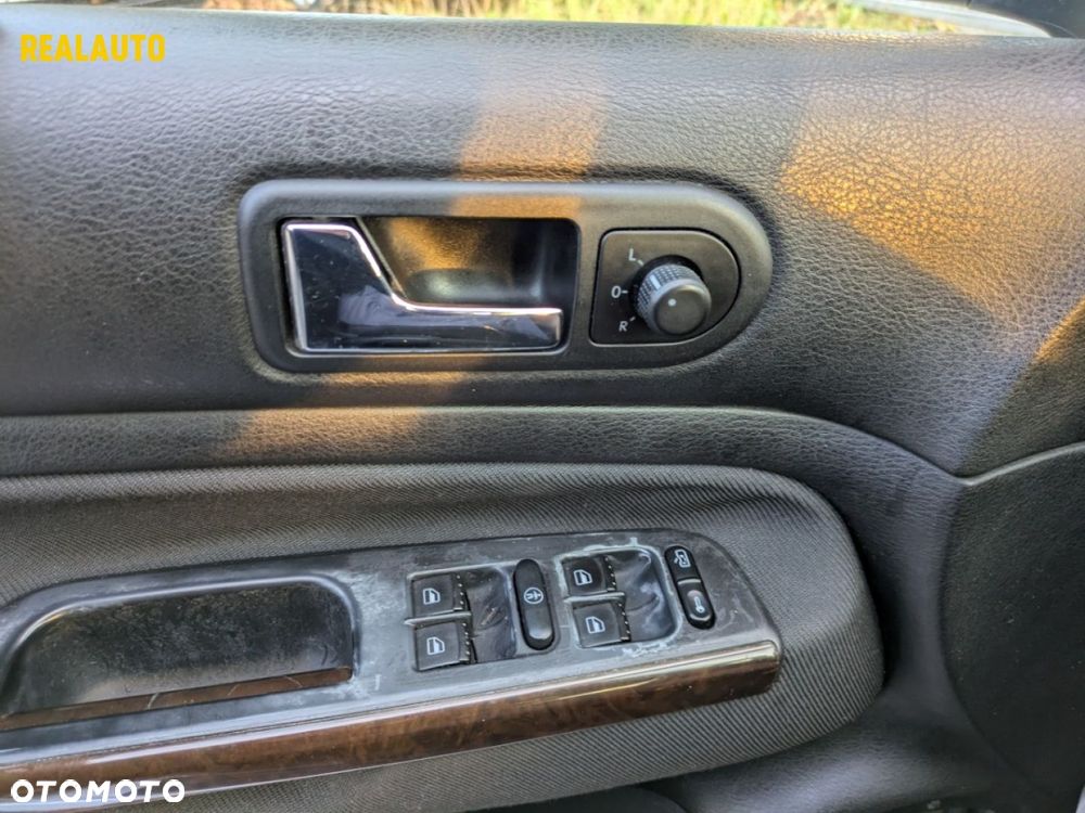 Volkswagen Golf - 16