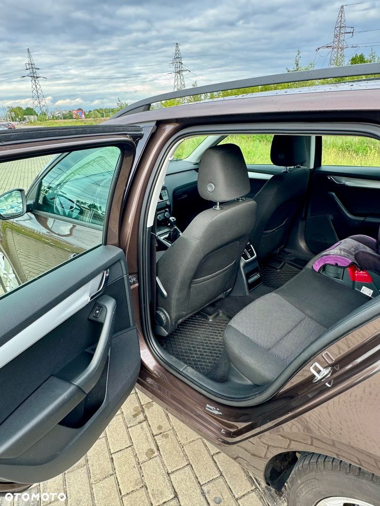Skoda Octavia 1.6 TDI Active - 10