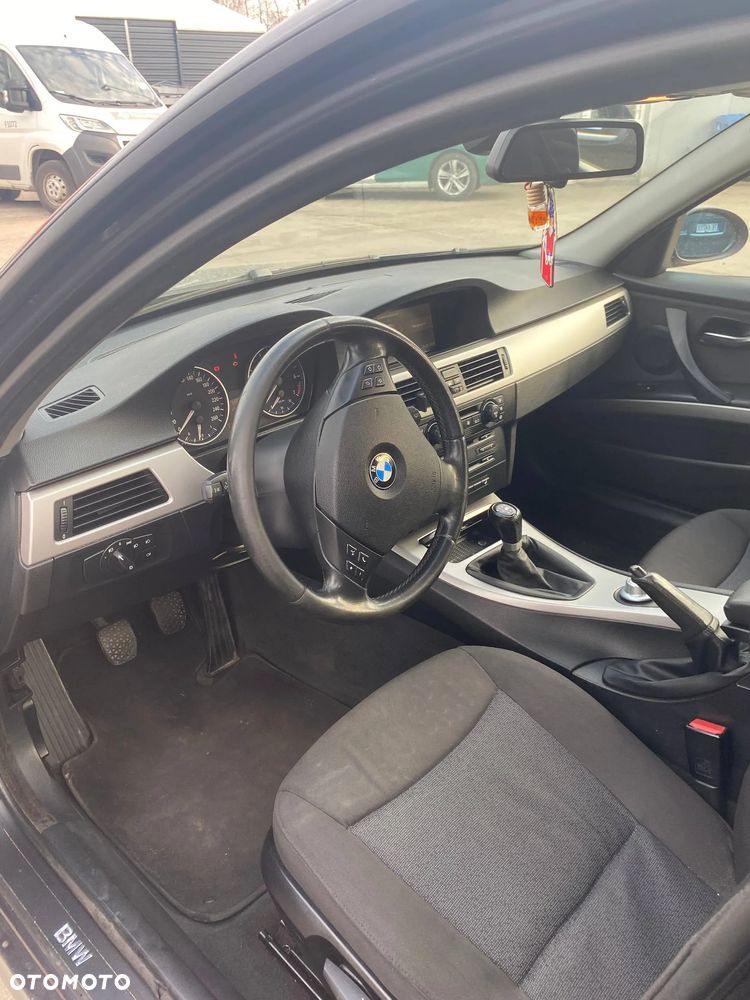 BMW Seria 3 - 9