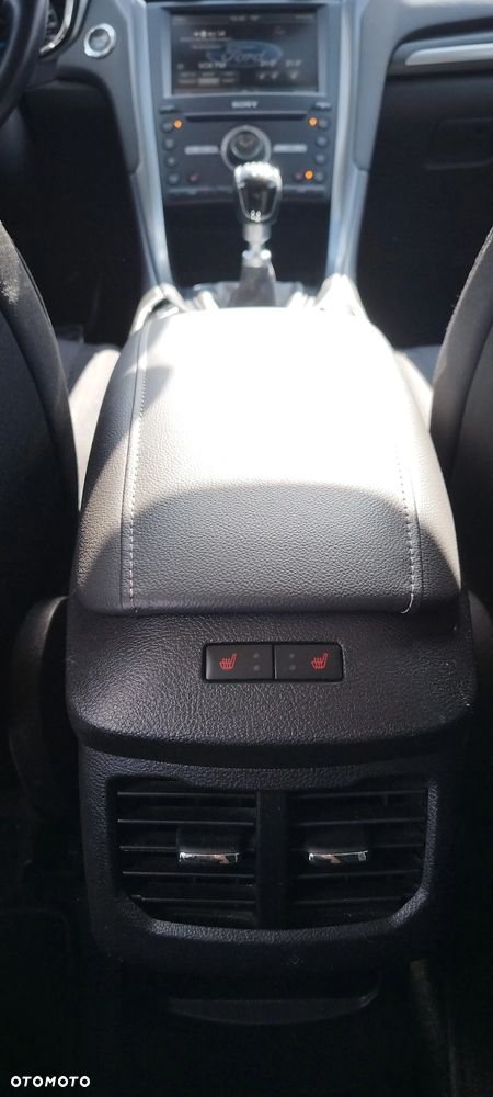 Ford Mondeo 2.0 TDCi Titanium - 12