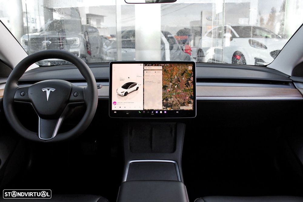 Tesla Model 3 Long Range Tração Traseira - 28