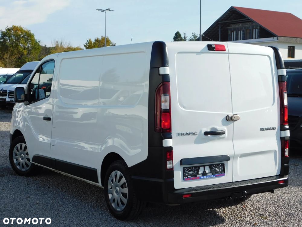 Renault Trafic - 13