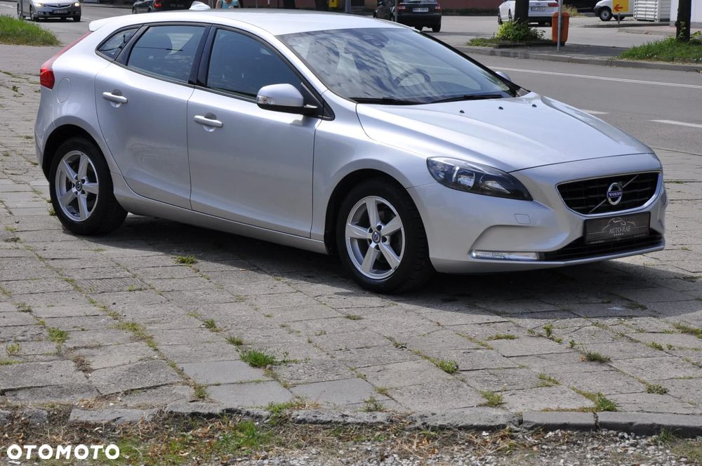 Volvo V40 D2 You - 5
