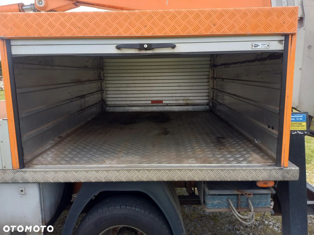 Mercedes-Benz SPRINTER - 18