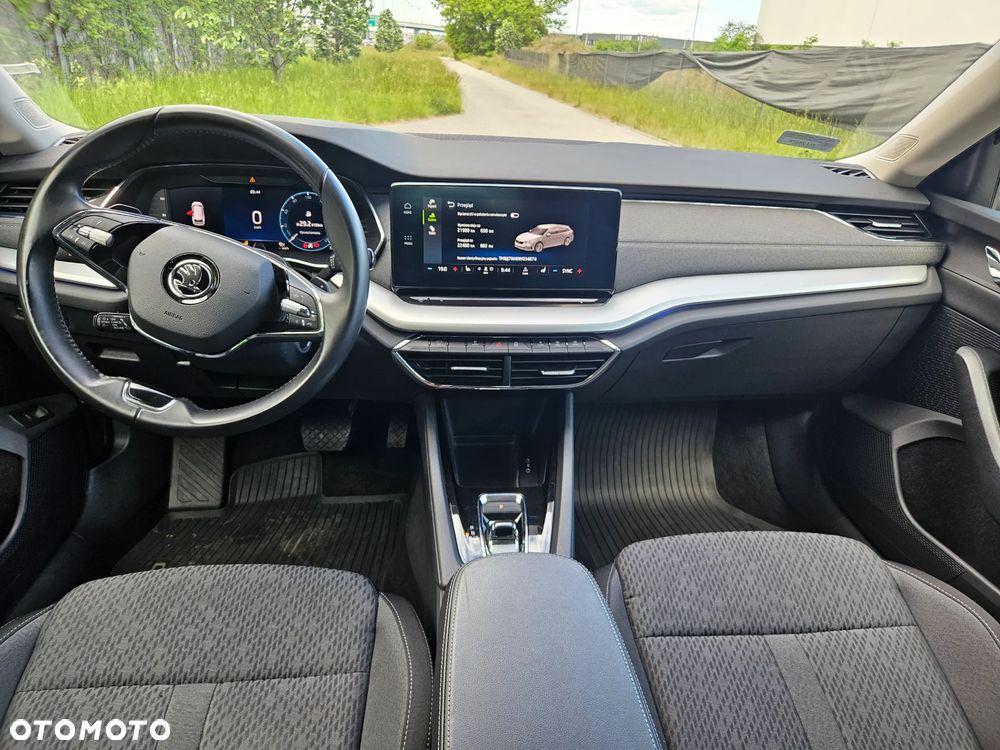 Skoda Octavia 2.0 TDI SCR Style DSG - 11