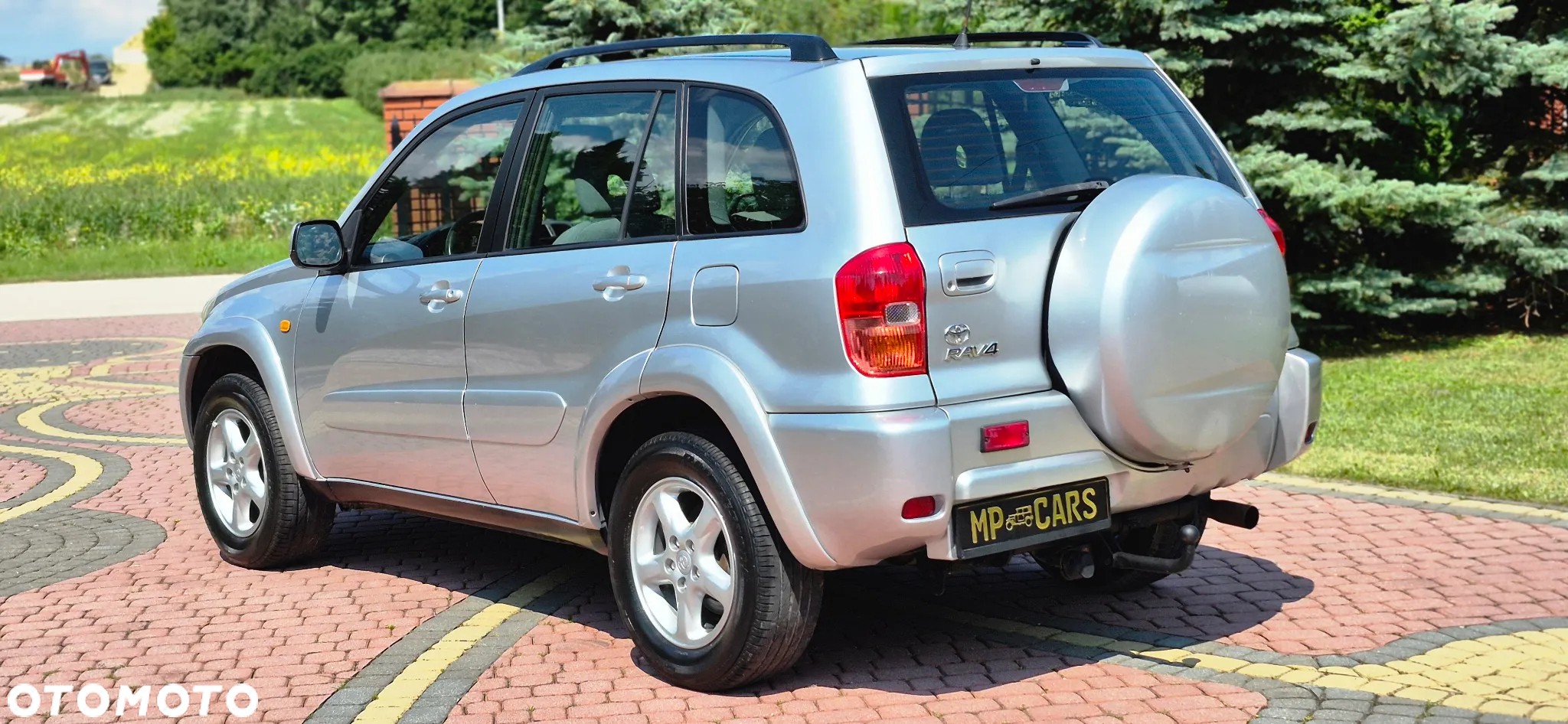 Toyota RAV4 2.0 VVT-i 4x4 - 27