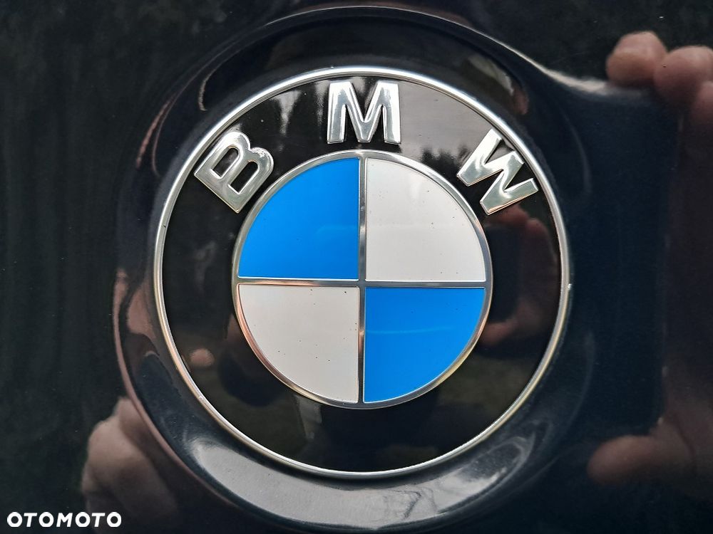BMW Seria 5 525d xDrive Sport-Aut Modern Line - 40