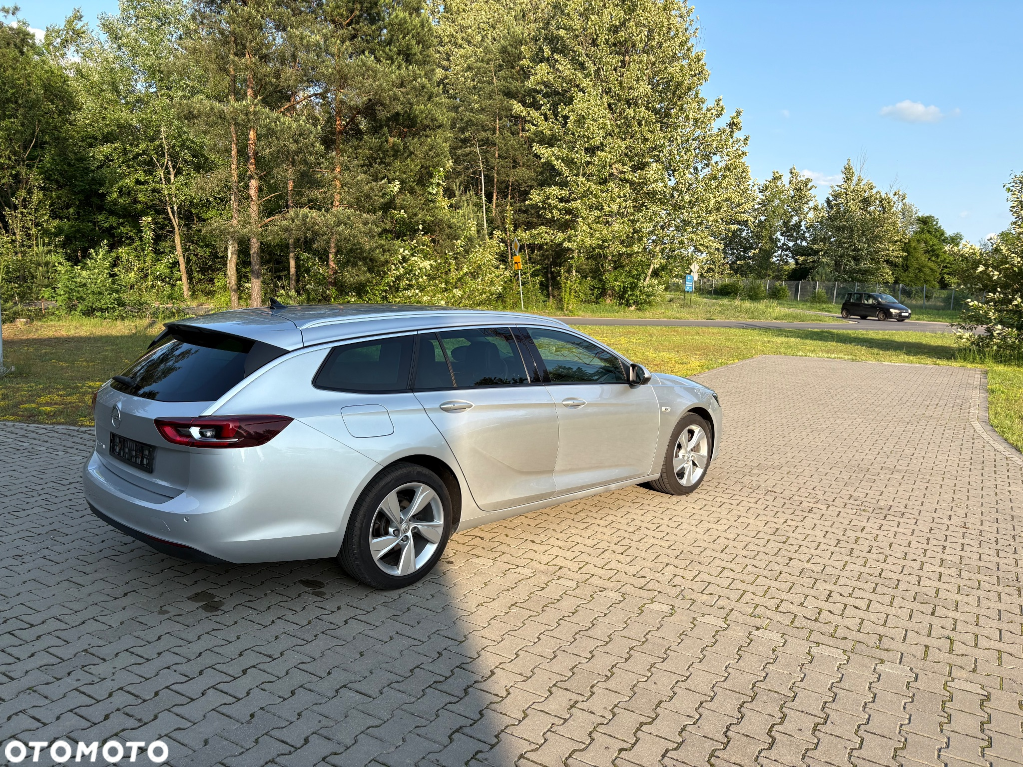 Opel Insignia Sports Tourer 2.0 Diesel Automatik Business Edition - 3