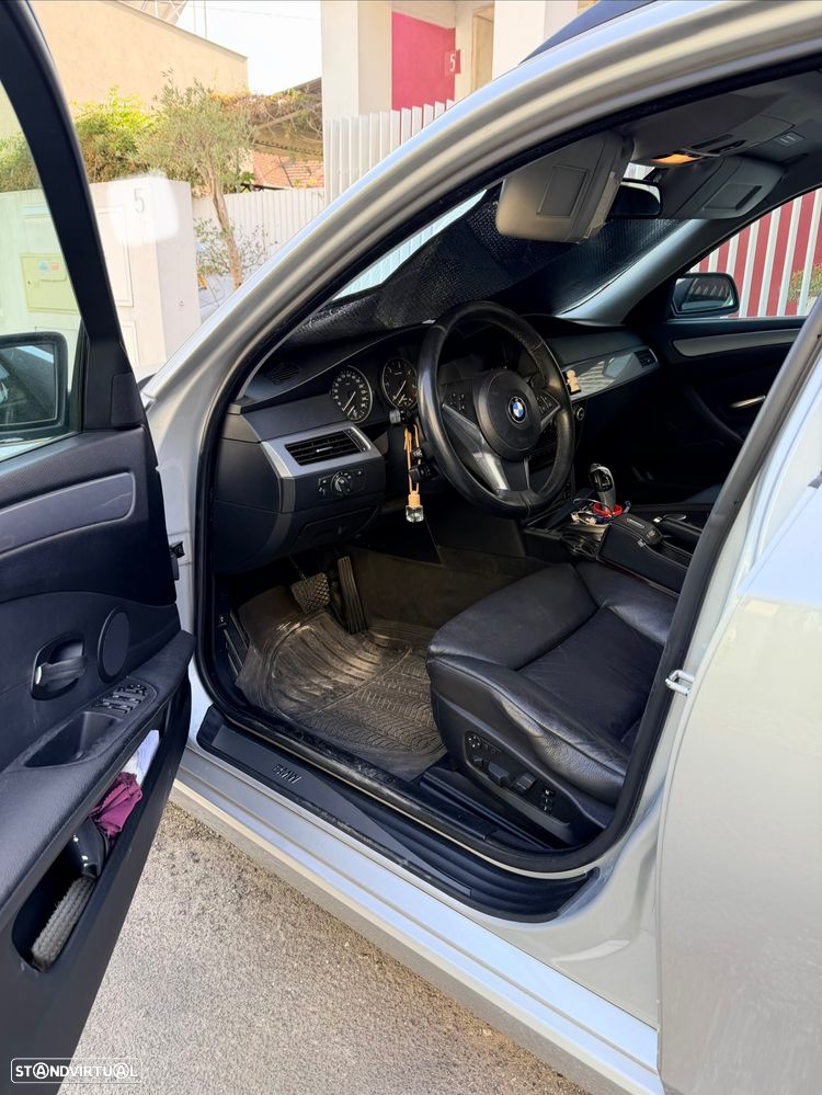 BMW 520 dA Executive - 6
