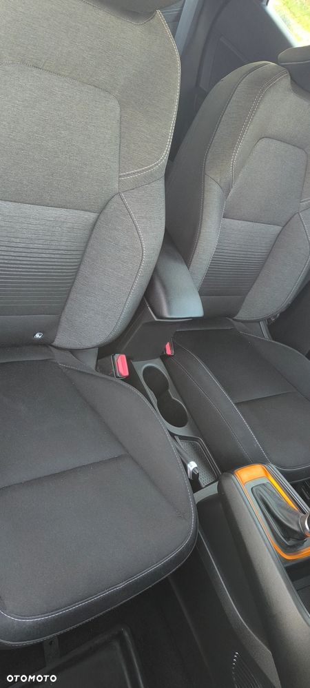 Renault Captur 1.3 TCe Zen EDC - 18