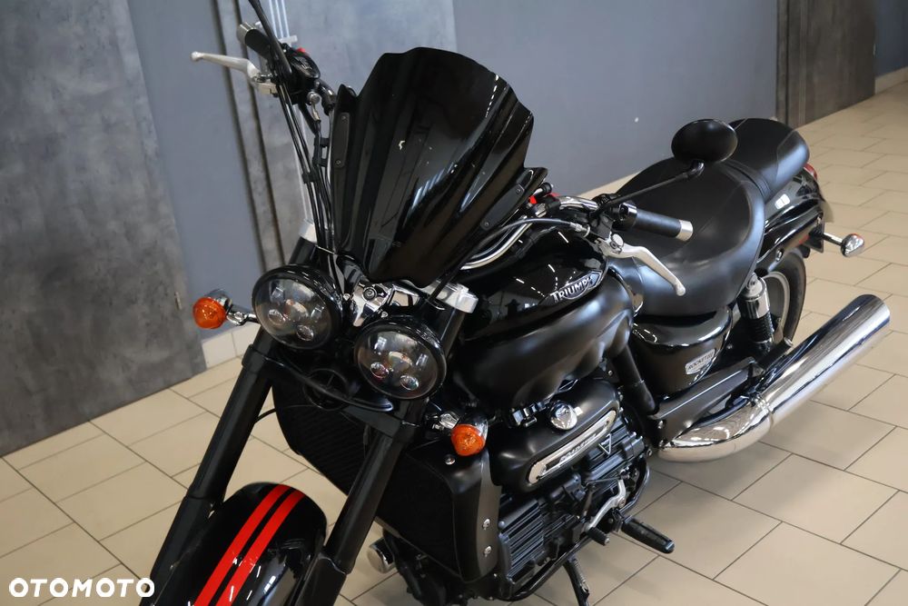 Triumph Rocket - 5