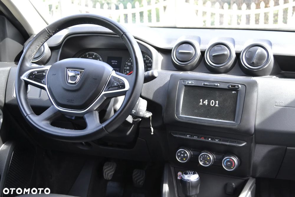 Dacia Duster 1.3 TCe FAP Prestige EU6d - 37
