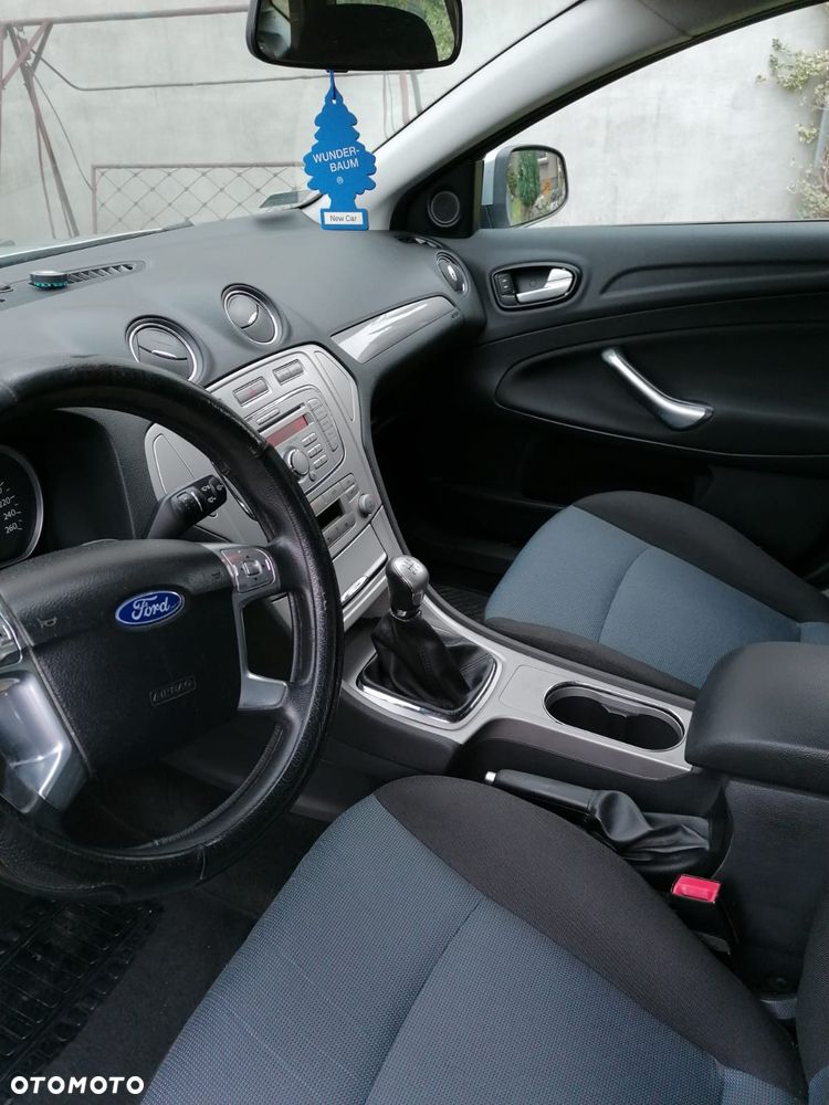 Ford Mondeo - 6