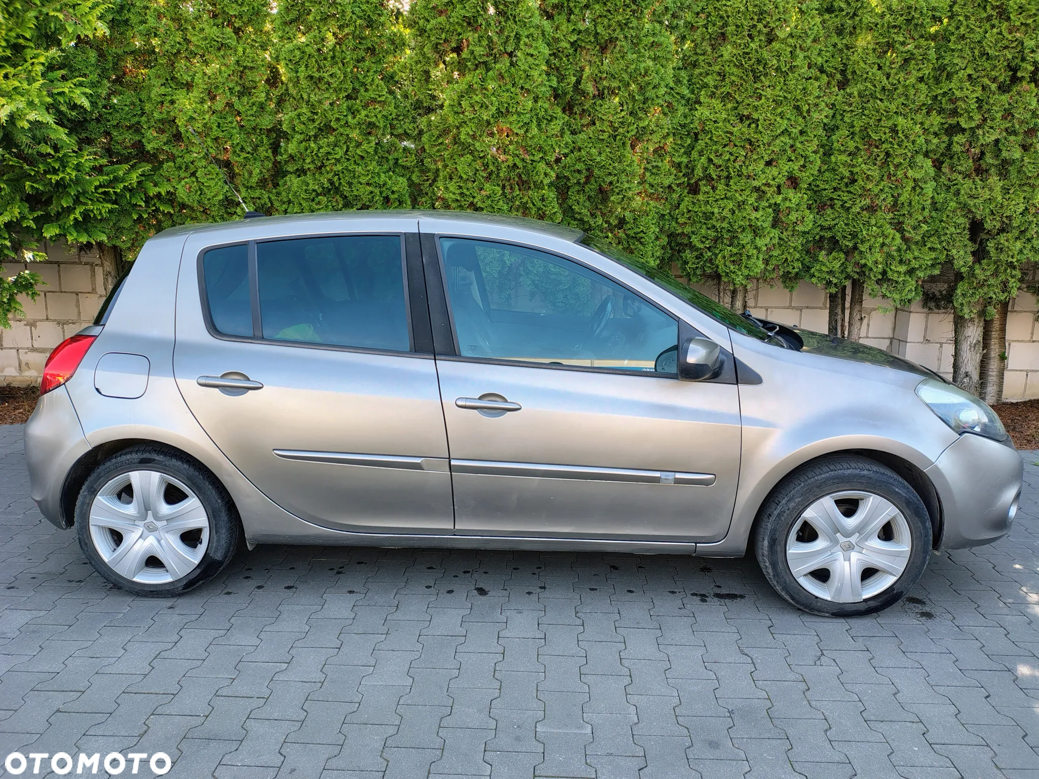Renault Clio 1.5 dCi Dynamique - 4