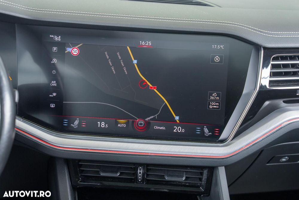 Volkswagen Touareg 3.0 V6 TDI 4Motion DPF Automatik R-Line - 19