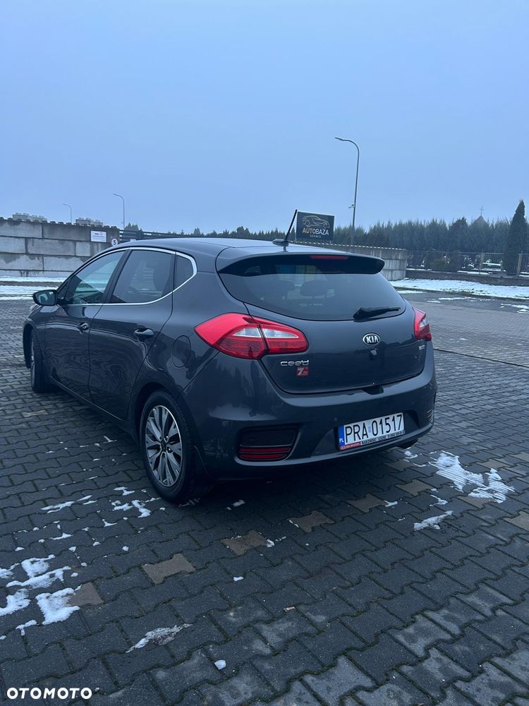 Kia Ceed 1.6 GDI S - 7