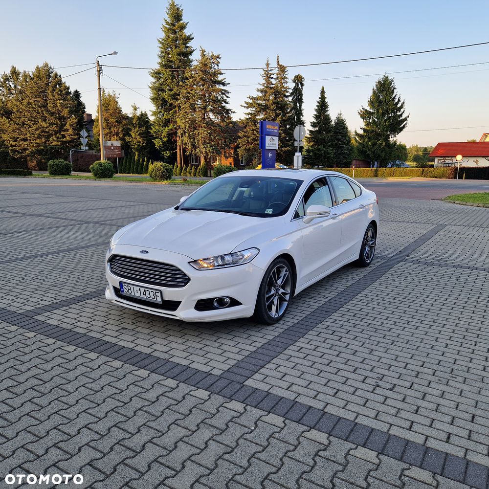 Ford Fusion - 2