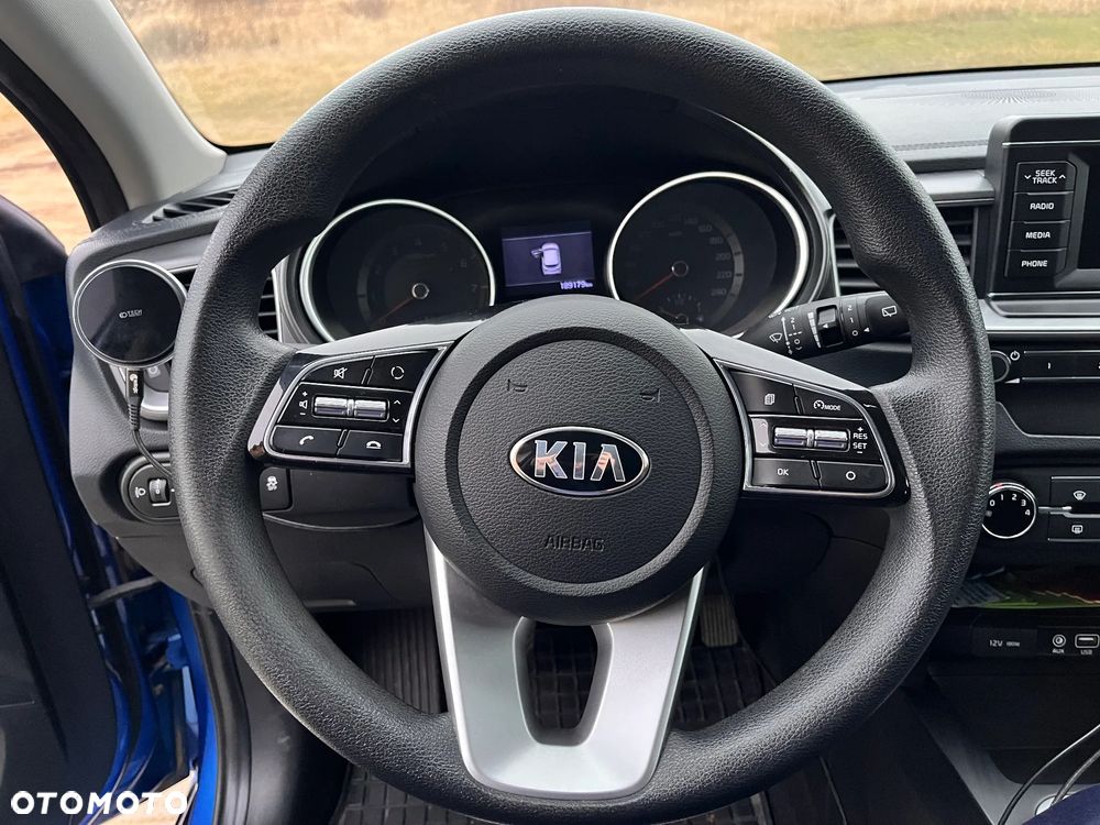 Kia Ceed 1.4 S - 10