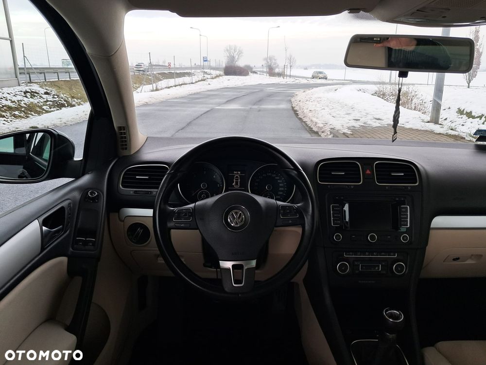 Volkswagen Golf 1.6 TDI BlueMot Comfortline - 20