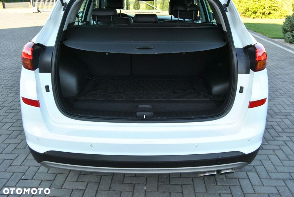 Hyundai Tucson 1.6 CRDi 48V-Hybrid 2WD DCT Trend - 15