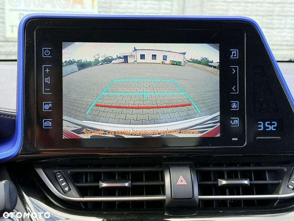 Toyota C-HR 1.8 Hybrid Executive - 8