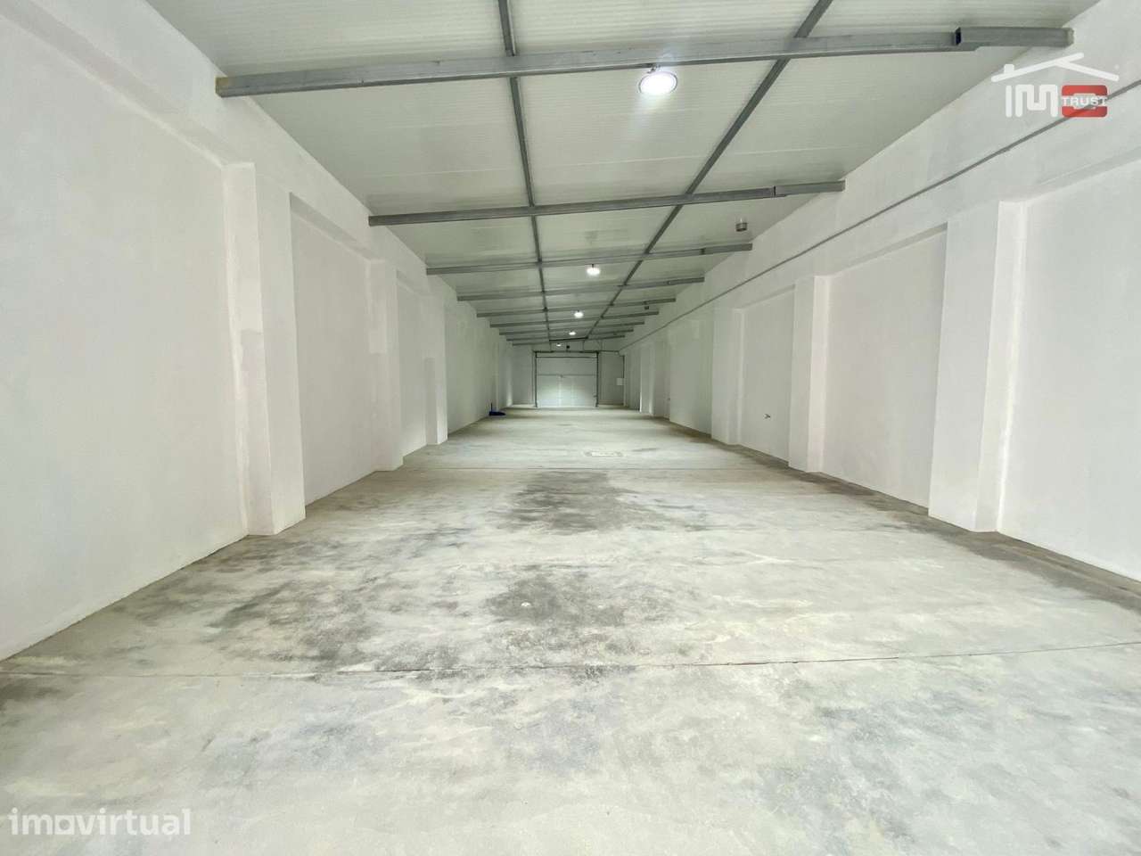 Armazem 408m²- Baixa da banheira - Grande imagem: 2/34