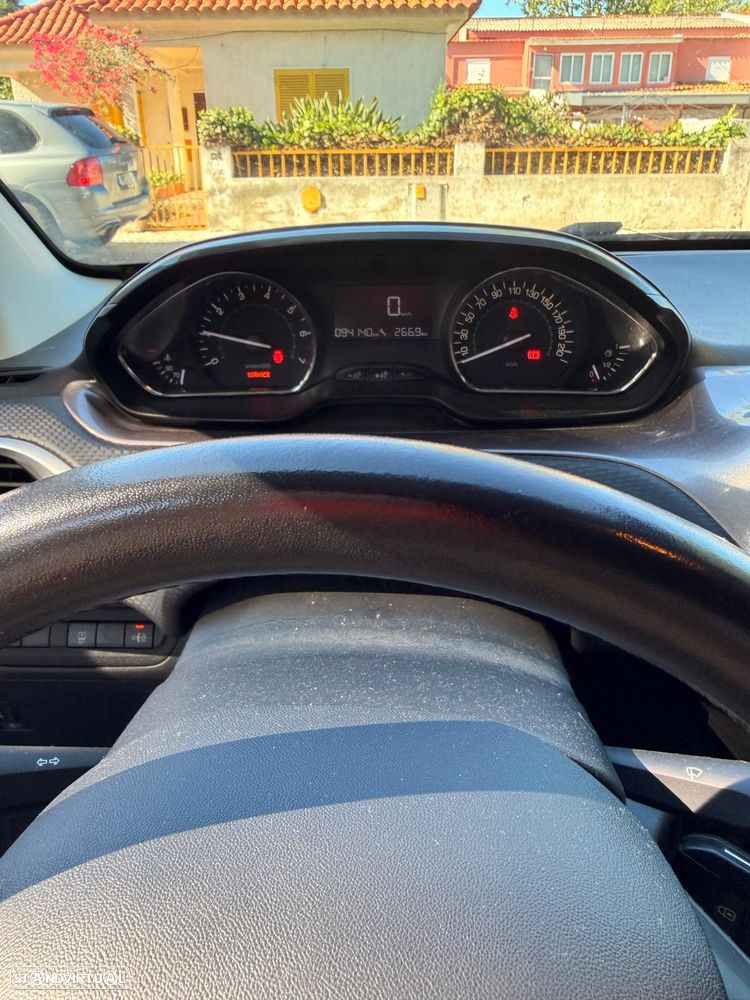 Peugeot 2008 1.2 VTi Access - 7