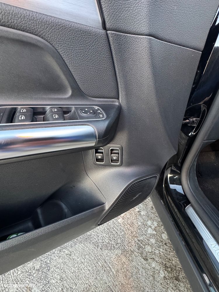 Mercedes-Benz GLA 250 e 8G-DCT - 16