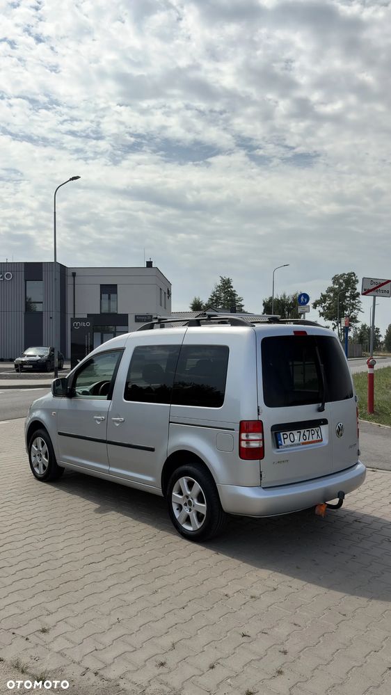 Volkswagen Caddy - 8